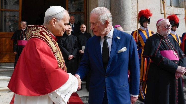 El Papa León XIV recibe el título de cofrade de la Capilla de San Jorge en Windsor