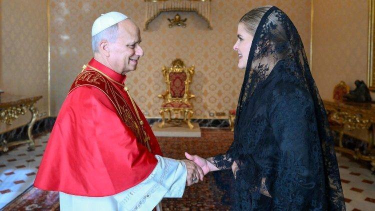 El Papa León XIV recibe en audiencia a la presidenta de Costa Rica